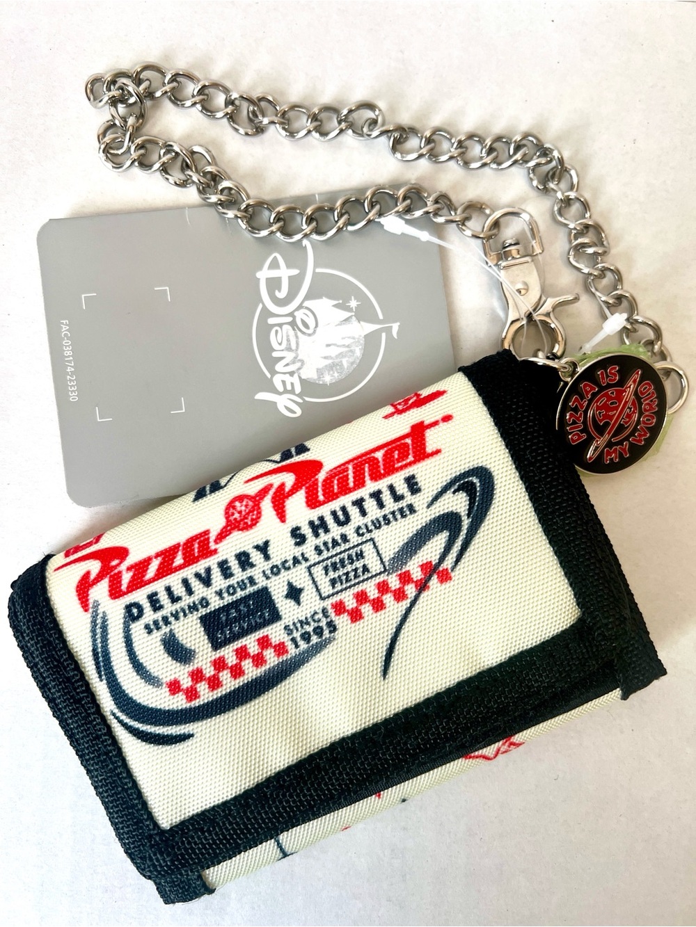 NWT Disney Pizza Planet White & Black Tri-Fold Wallet with Chain